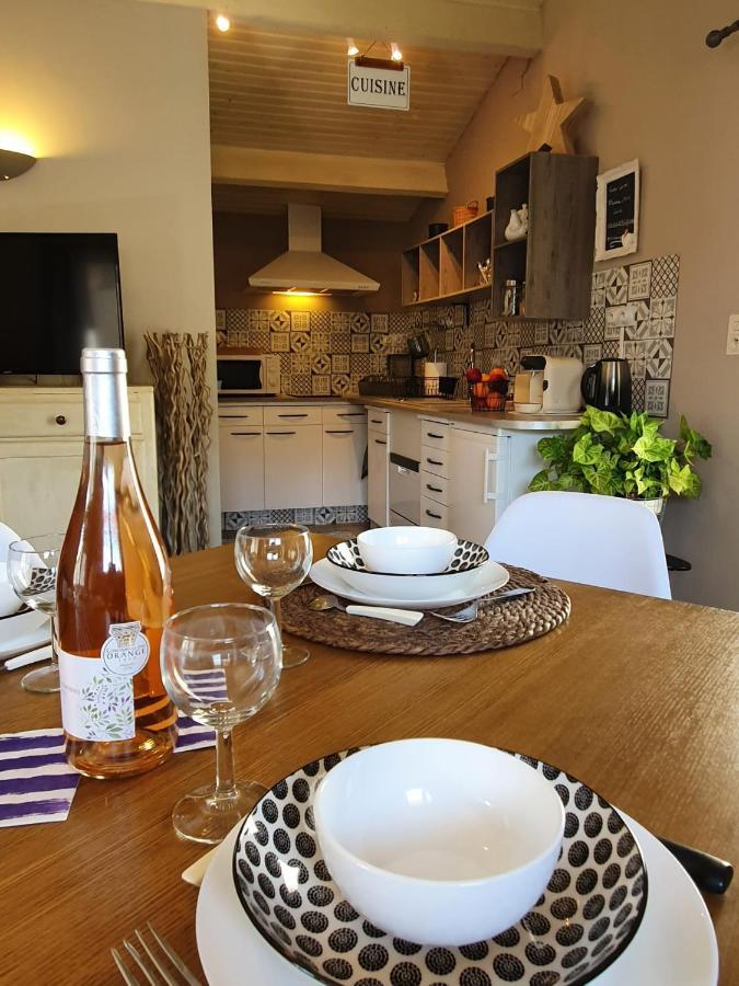 La Chamade Maison De Village Climatisee Lapalud Kültér fotó