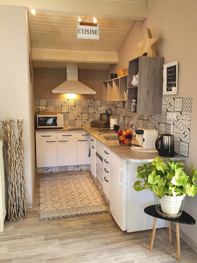 La Chamade Maison De Village Climatisee Lapalud Kültér fotó